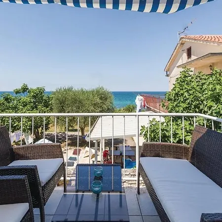 Casa Rocco Villa Umag Exterior photo